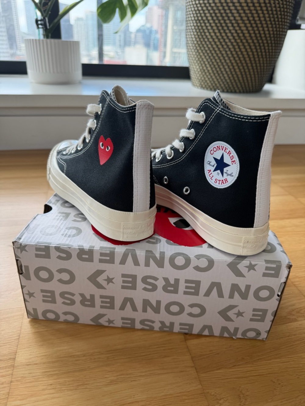 Comme des Garcons Play X Converse High-Top Sneakers (unisex) - Picture 5 of 8